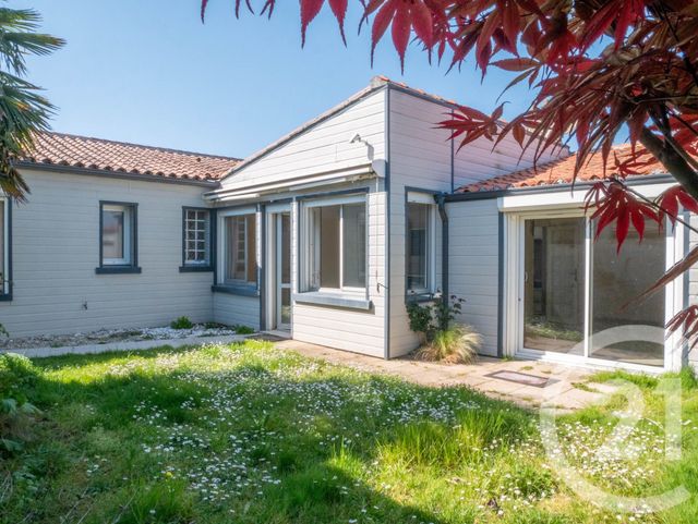 Maison à vendre - 5 pièces - 127,30 m2 - Olonne Sur Mer - 85 - PAYS-DE-LOIRE