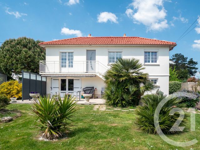 Maison à vendre - 4 pièces - 104,37 m2 - Olonne Sur Mer - 85 - PAYS-DE-LOIRE