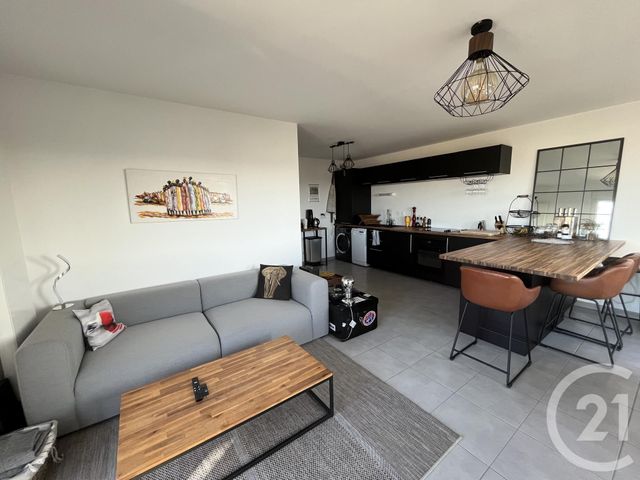 Appartement T3 à louer - 3 pièces - 66,67 m2 - Les Sables D Olonne - 85 - PAYS-DE-LOIRE