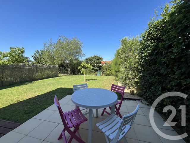 Maison &agrave; louer - 3 pi&egrave;ces - 68,44 m2 - Olonne Sur Mer - 85 - PAYS-DE-LOIRE