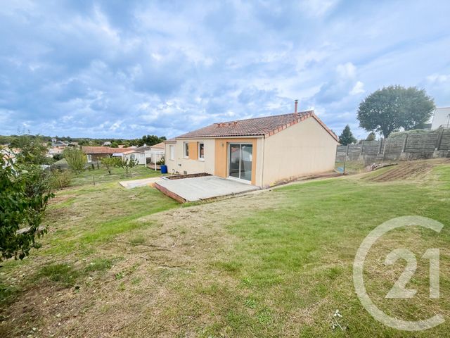 Maison à louer - 4 pièces - 79,22 m2 - Talmont St Hilaire - 85 - PAYS-DE-LOIRE