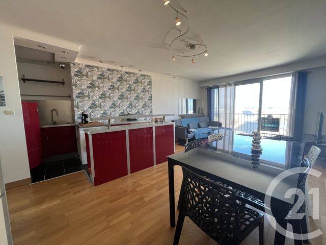 Afficher la photo en grand Appartement T2 à louer - 2 pièces - 44,34 m2 - Les Sables D Olonne - 85 - PAYS-DE-LOIRE