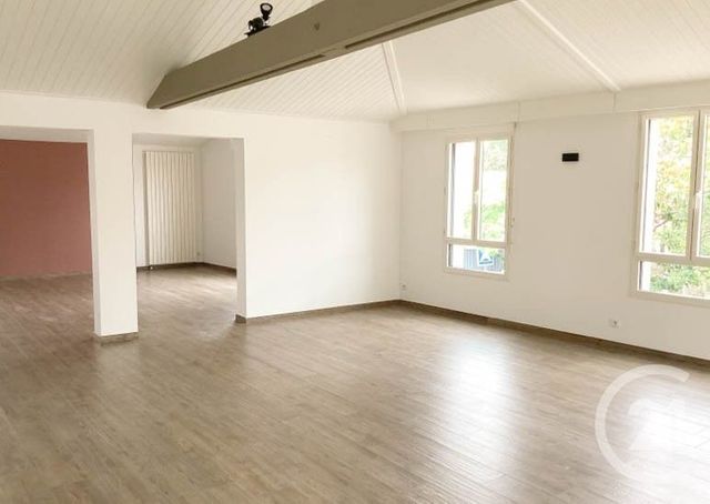 Afficher la photo en grand Appartement T5 à louer - 5 pièces - 139,58 m2 - Olonne Sur Mer - 85 - PAYS-DE-LOIRE
