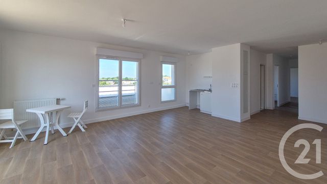 Afficher la photo en grand Appartement T4 à louer - 4 pièces - 86,34 m2 - Olonne Sur Mer - 85 - PAYS-DE-LOIRE