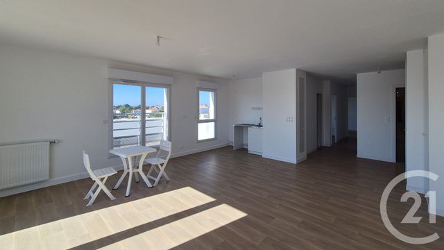 Afficher la photo en grand Appartement T4 à louer - 4 pièces - 86,34 m2 - Olonne Sur Mer - 85 - PAYS-DE-LOIRE