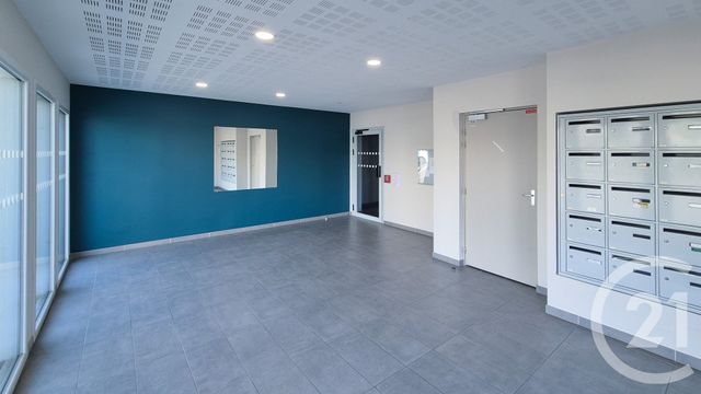 Afficher la photo en grand Appartement T4 à louer - 4 pièces - 86,34 m2 - Olonne Sur Mer - 85 - PAYS-DE-LOIRE