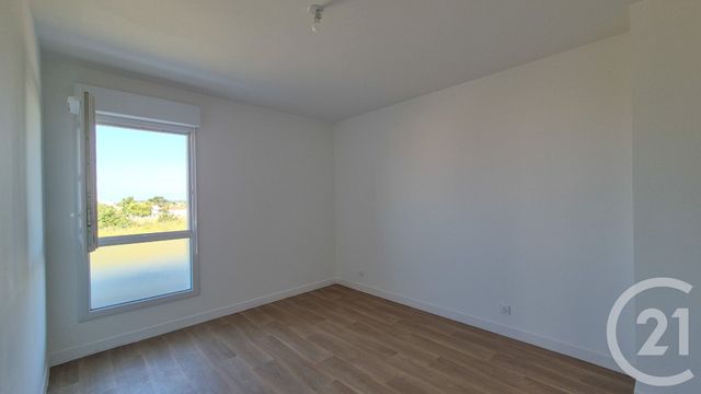 Afficher la photo en grand Appartement T4 à louer - 4 pièces - 86,34 m2 - Olonne Sur Mer - 85 - PAYS-DE-LOIRE