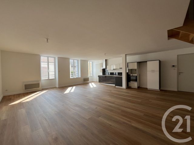 Appartement T8 à louer LES SABLES D OLONNE