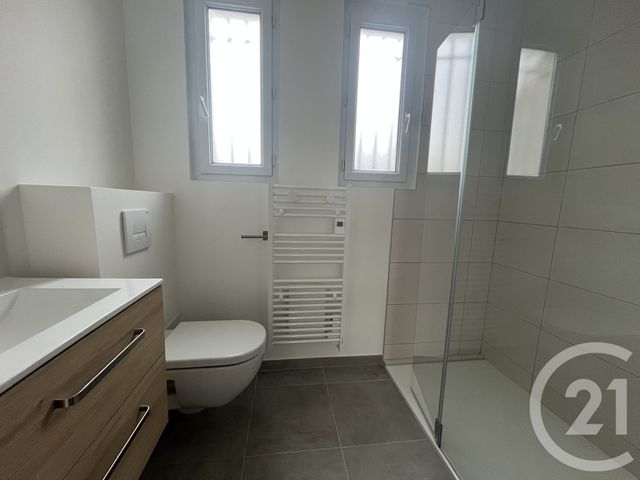 Maison &agrave; louer - 3 pi&egrave;ces - 59,56 m2 - Talmont St Hilaire - 85 - PAYS-DE-LOIRE