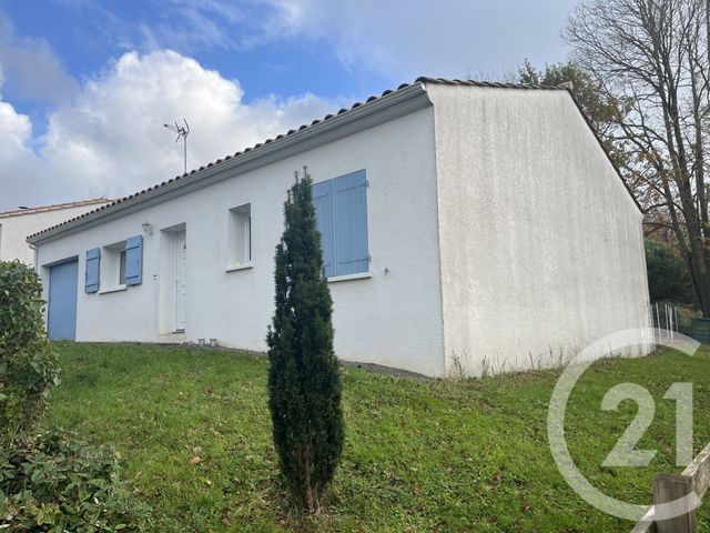 Maison à louer - 4 pièces - 87,83 m2 - Ste Foy - 85 - PAYS-DE-LOIRE