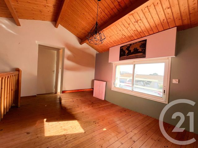 Maison &agrave; louer - 5 pi&egrave;ces - 124,38 m2 - Chateau D Olonne - 85 - PAYS-DE-LOIRE