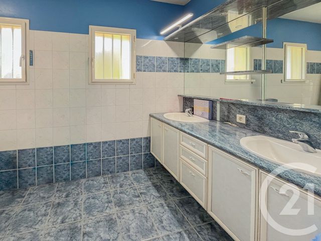 Maison &agrave; louer - 5 pi&egrave;ces - 124,38 m2 - Chateau D Olonne - 85 - PAYS-DE-LOIRE