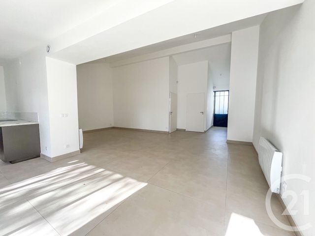 Maison &agrave; louer - 4 pi&egrave;ces - 97 m2 - Les Sables D Olonne - 85 - PAYS-DE-LOIRE