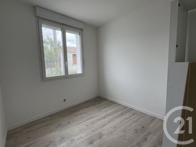 Maison &agrave; louer - 3 pi&egrave;ces - 65,09 m2 - Talmont St Hilaire - 85 - PAYS-DE-LOIRE