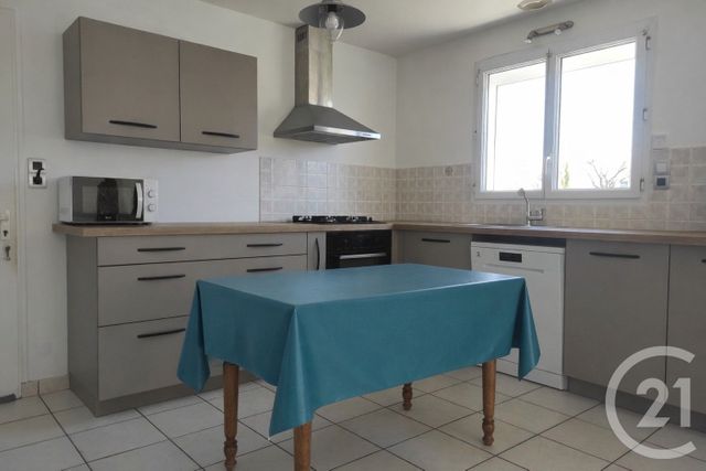 Maison &agrave; louer - 4 pi&egrave;ces - 79,29 m2 - L Ile D Olonne - 85 - PAYS-DE-LOIRE