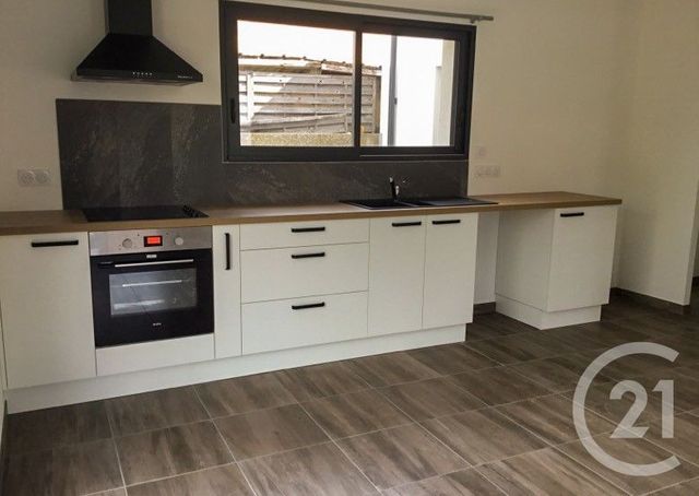 Maison &agrave; louer - 4 pi&egrave;ces - 84,78 m2 - Olonne Sur Mer - 85 - PAYS-DE-LOIRE