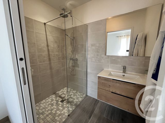 Maison &agrave; louer - 4 pi&egrave;ces - 84,91 m2 - Talmont St Hilaire - 85 - PAYS-DE-LOIRE