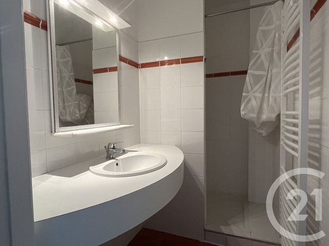 Maison &agrave; louer - 4 pi&egrave;ces - 93,41 m2 - Olonne Sur Mer - 85 - PAYS-DE-LOIRE