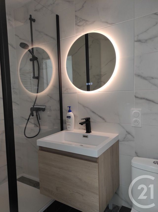 Appartement F4 &agrave; louer - 4 pi&egrave;ces - 81,99 m2 - Les Sables D Olonne - 85 - PAYS-DE-LOIRE