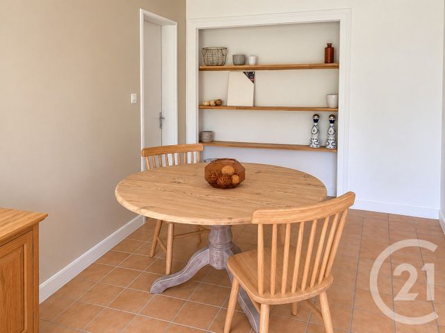 Appartement T3 &agrave; louer - 3 pi&egrave;ces - 62,80 m2 - Chateau D Olonne - 85 - PAYS-DE-LOIRE