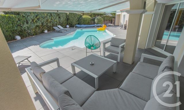 Afficher la photo en grand Maison à vendre - 9 pièces - 251 m2 - Bretignolles Sur Mer - 85 - PAYS-DE-LOIRE
