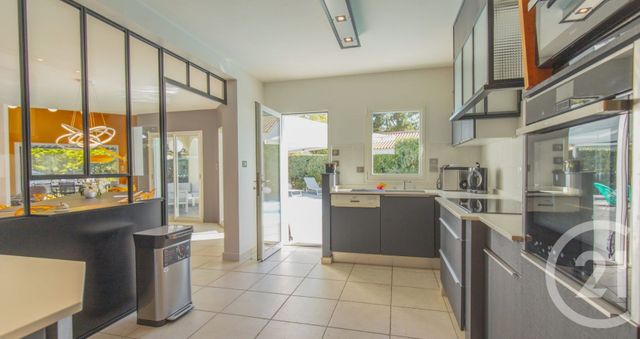 Afficher la photo en grand Maison à vendre - 9 pièces - 251 m2 - Bretignolles Sur Mer - 85 - PAYS-DE-LOIRE