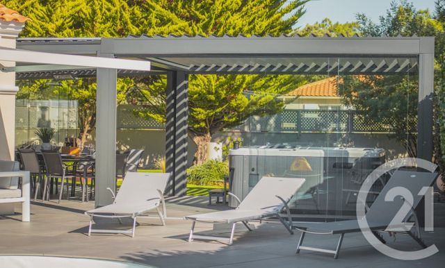 Afficher la photo en grand Maison à vendre - 9 pièces - 251 m2 - Bretignolles Sur Mer - 85 - PAYS-DE-LOIRE