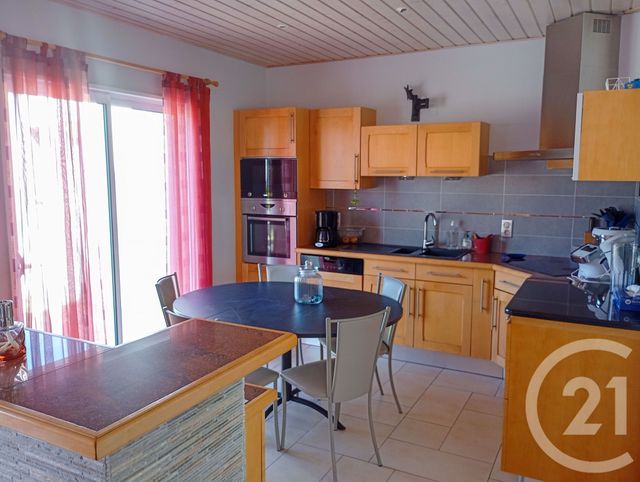 Maison &agrave; vendre - 7 pi&egrave;ces - 162,73 m2 - La Chaize Giraud - 85 - PAYS-DE-LOIRE