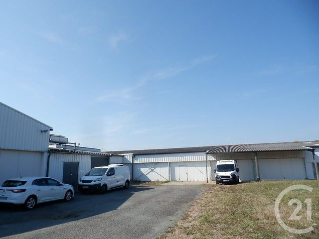 Commerce &agrave; louer - 2357 m2 - 85 - PAYS-DE-LOIRE