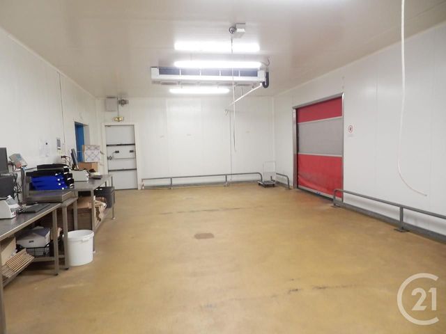 Commerce &agrave; louer - 2357 m2 - 85 - PAYS-DE-LOIRE