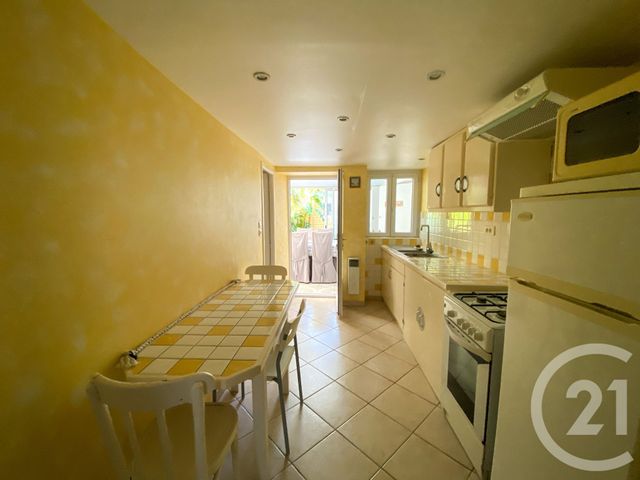 Appartement T3 &agrave; vendre - 3 pi&egrave;ces - 76,23 m2 - Les Sables D Olonne - 85 - PAYS-DE-LOIRE