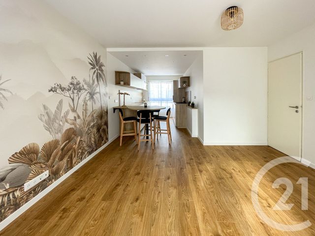 Appartement F4 à vendre - 4 pièces - 86,80 m2 - Les Sables D Olonne - 85 - PAYS-DE-LOIRE