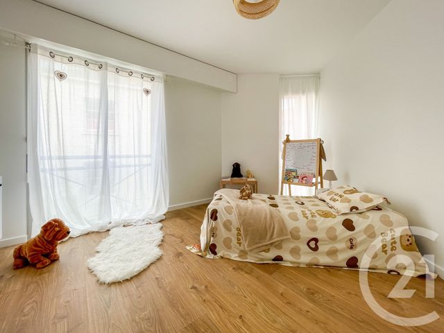 Appartement F4 à vendre - 4 pièces - 86,80 m2 - Les Sables D Olonne - 85 - PAYS-DE-LOIRE