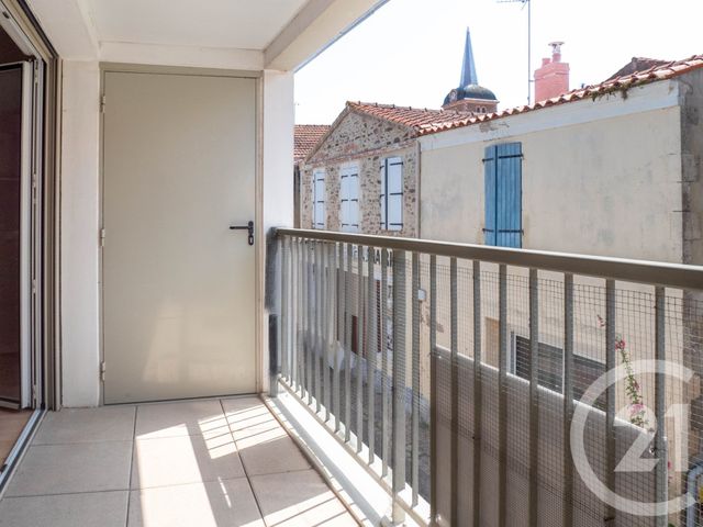 Appartement T4 &agrave; vendre - 4 pi&egrave;ces - 80,55 m2 - Les Sables D Olonne - 85 - PAYS-DE-LOIRE