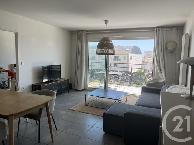 Appartement T4 à louer - 4 pièces - 87,08 m2 - Les Sables D Olonne - 85 - PAYS-DE-LOIRE