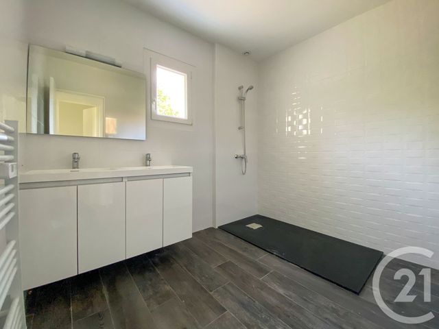 Afficher la photo en grand Maison à vendre - 4 pièces - 81,95 m2 - Ste Foy - 85 - PAYS-DE-LOIRE