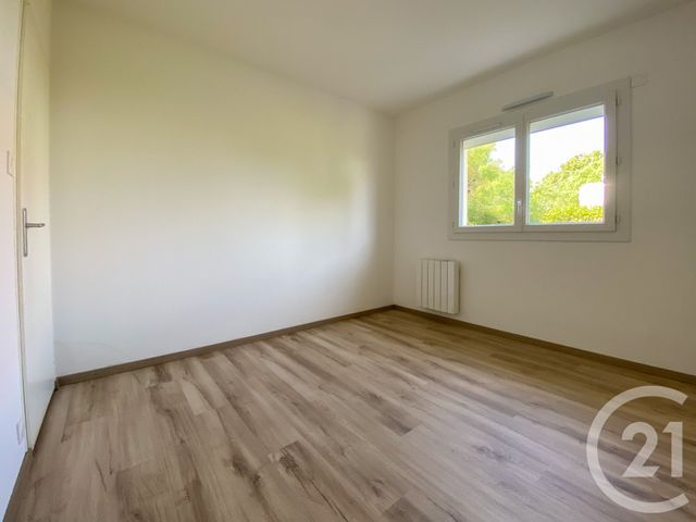 Afficher la photo en grand Maison à vendre - 4 pièces - 81,95 m2 - Ste Foy - 85 - PAYS-DE-LOIRE