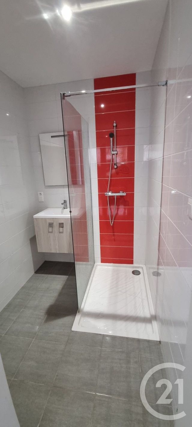 Commerce &agrave; louer - 300 m2 - 85 - PAYS-DE-LOIRE