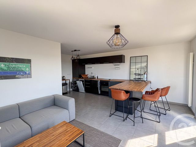 Appartement T3 &agrave; vendre - 3 pi&egrave;ces - 66,22 m2 - Les Sables D Olonne - 85 - PAYS-DE-LOIRE