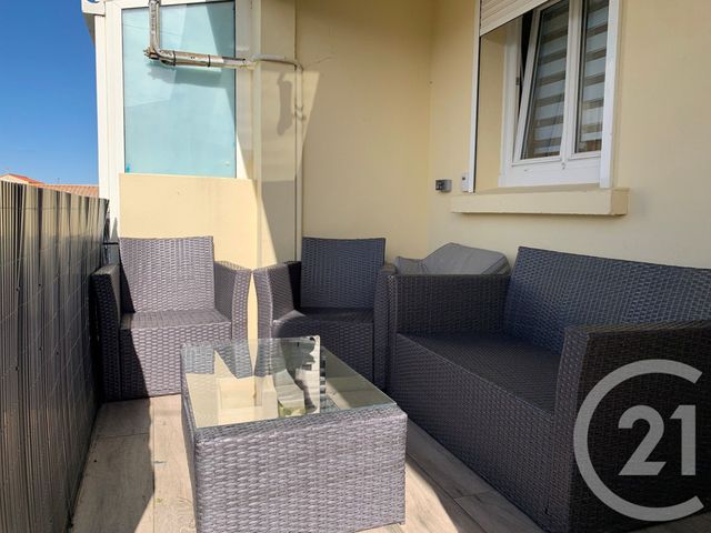 Afficher la photo en grand Appartement T3 à vendre - 3 pièces - 52,01 m2 - Chateau D Olonne - 85 - PAYS-DE-LOIRE