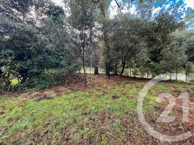 Afficher la photo en grand Terrain à vendre - 1024 m2 - Olonne Sur Mer - 85 - PAYS-DE-LOIRE