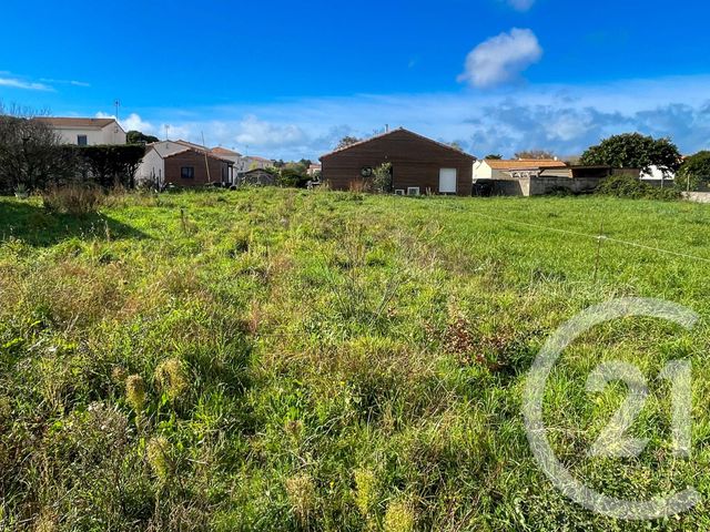 Afficher la photo en grand Terrain à vendre - 713 m2 - Olonne Sur Mer - 85 - PAYS-DE-LOIRE