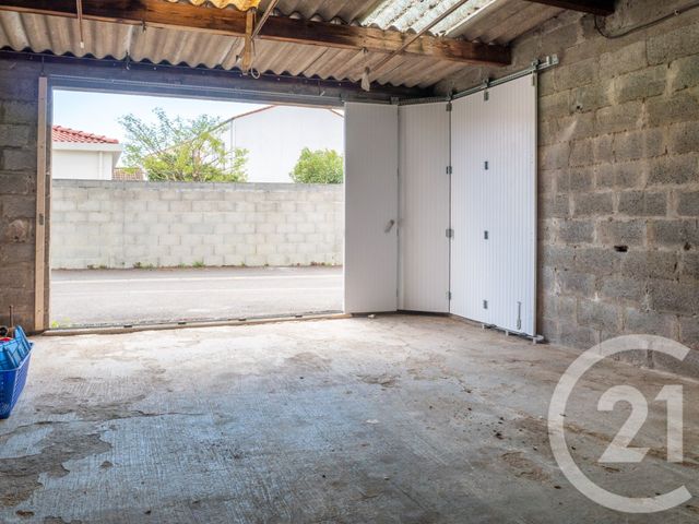 Parking &agrave; vendre - 30 m2 - Chateau D Olonne - 85 - PAYS-DE-LOIRE