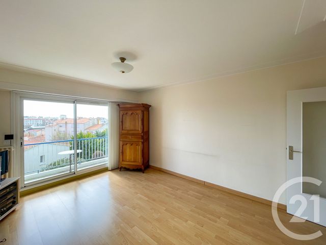 Appartement F4 &agrave; vendre - 4 pi&egrave;ces - 69,37 m2 - Les Sables D Olonne - 85 - PAYS-DE-LOIRE