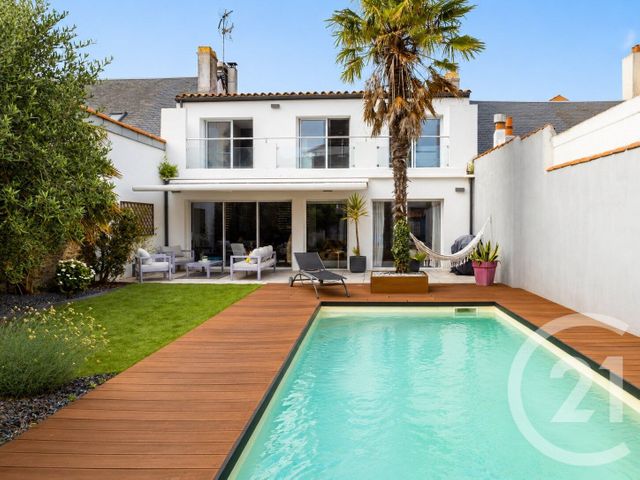 maison - LES SABLES D OLONNE - 85