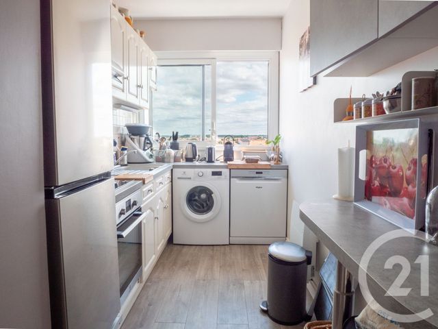 Appartement T3 &agrave; vendre - 3 pi&egrave;ces - 62,68 m2 - Les Sables D Olonne - 85 - PAYS-DE-LOIRE