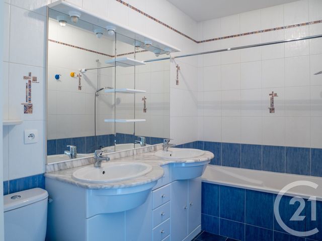 Appartement F3 &agrave; vendre - 3 pi&egrave;ces - 70,79 m2 - Les Sables D Olonne - 85 - PAYS-DE-LOIRE