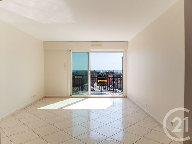 Appartement F3 &agrave; vendre - 3 pi&egrave;ces - 70,79 m2 - Les Sables D Olonne - 85 - PAYS-DE-LOIRE
