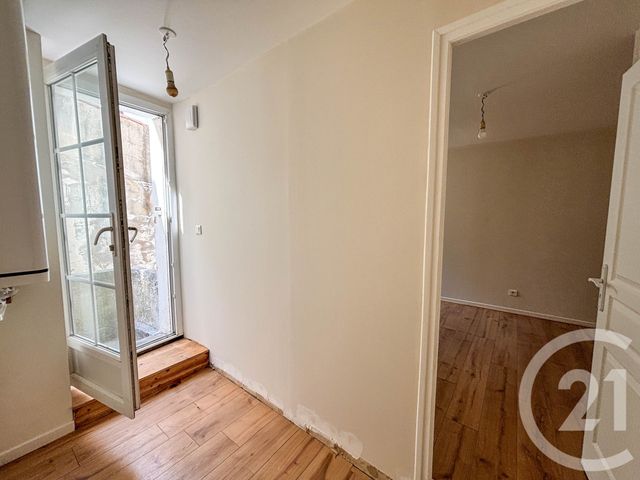 Appartement T3 &agrave; vendre - 3 pi&egrave;ces - 50,86 m2 - Les Sables D Olonne - 85 - PAYS-DE-LOIRE